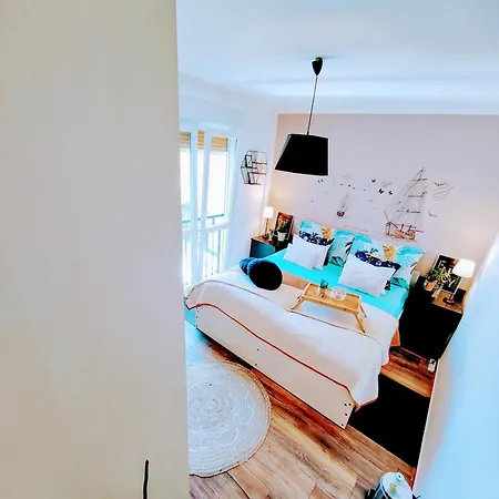 Cozy Seaside Retreat In Rijeka * 里耶卡